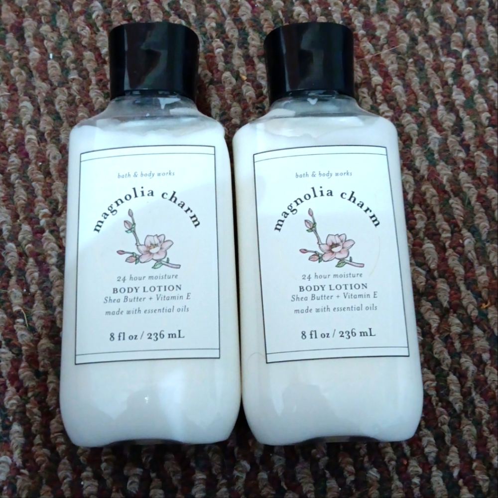 Magnolia Charm bath and body works